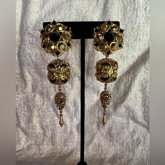 Vintage 90s Neiman Marcus Black and Gold Crystal Drop Clip On Earrings - Picture 3 of 5